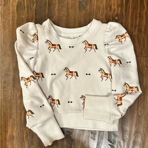 Precious horse print sweatshirt!
